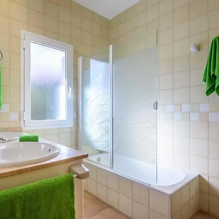 Cala En Porter Sleeps 6 Pool Air Con Wifi Βίλα *