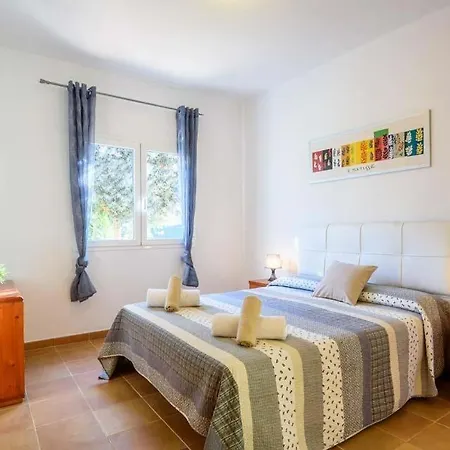 Cala En Porter Sleeps 6 Pool Air Con Wifi Βίλα